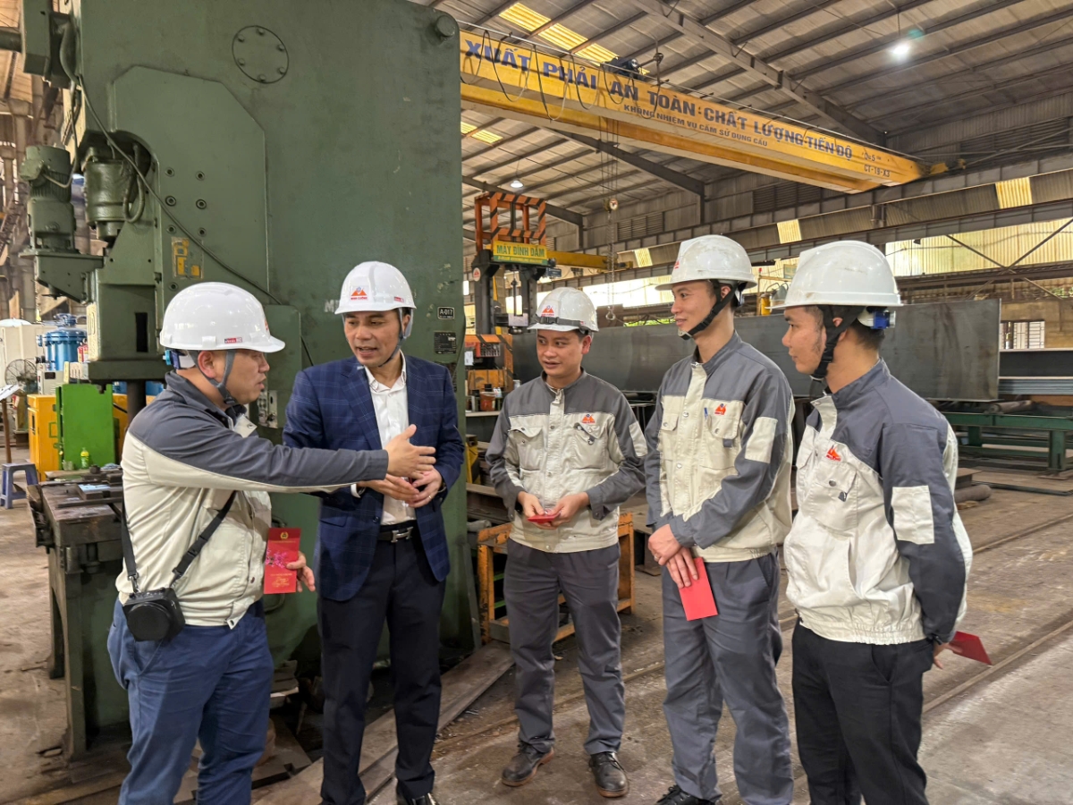 H&agrave; Nội: Số lao động trở lại l&agrave;m việc cao ngay sau Tết