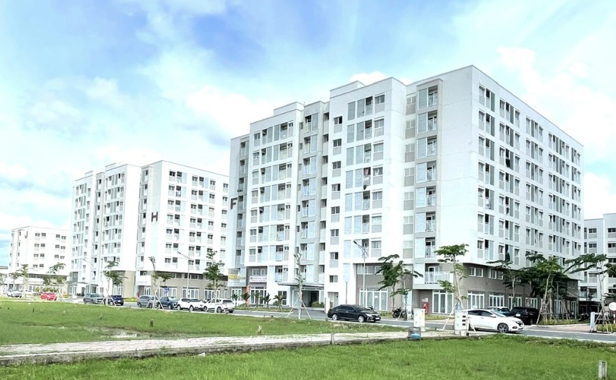 Bộ X&acirc;y dựng đặt mục ti&ecirc;u ho&agrave;n th&agrave;nh tr&ecirc;n 110.000 căn nh&agrave; ở x&atilde; hội trong 2026