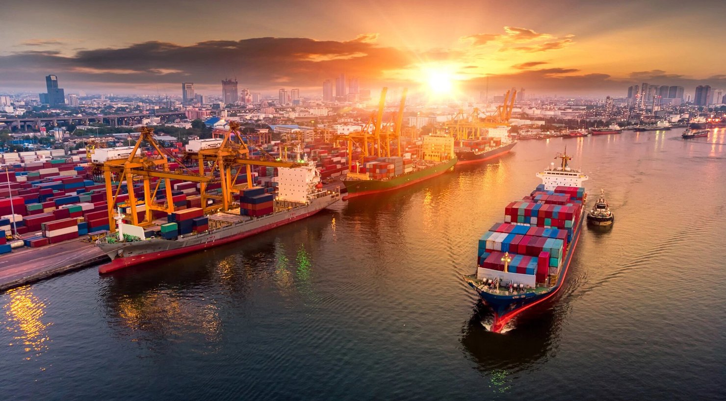 Đến 15/8: tổng giá trị xuất khẩu đạt trên 280 tỷ USD