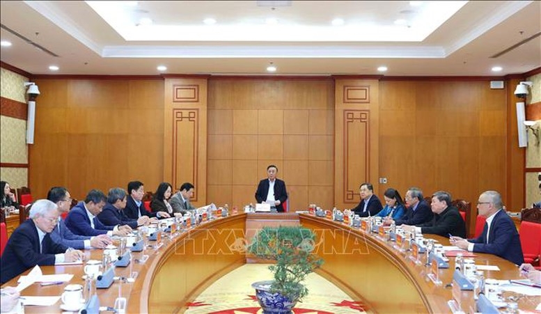 Tập trung cao độ, bảo đảm tiến độ, chất lượng chuẩn bị Đại hội XIV của Đảng