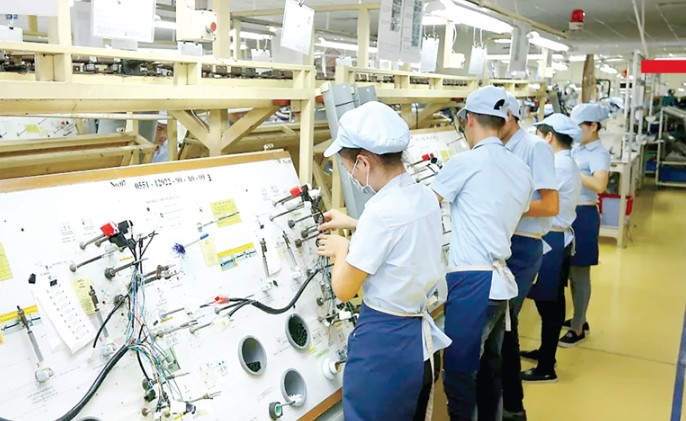 Từ kinh tế 9 th&aacute;ng nh&igrave;n tới cả năm 2025