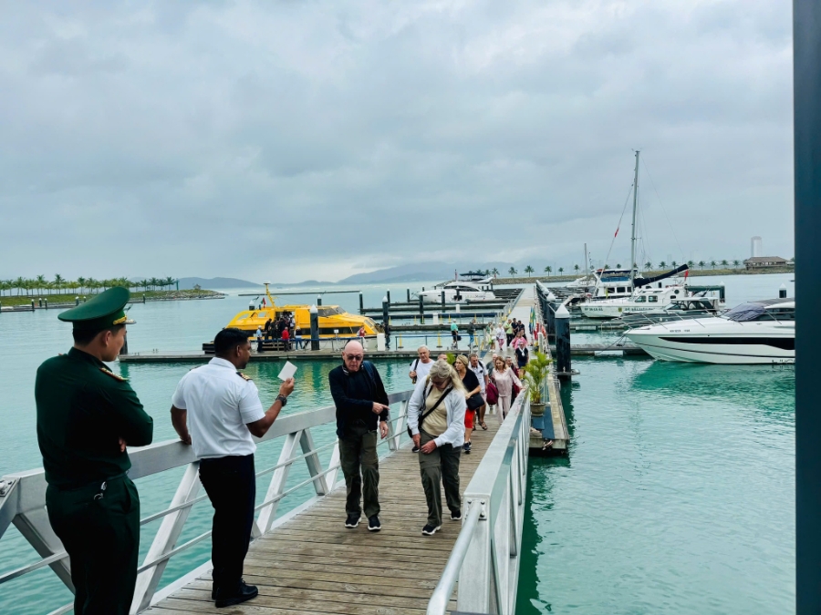 Du lịch Việt Nam &ldquo;mở h&agrave;ng&rdquo; năm 2026 với nhiều tin vui