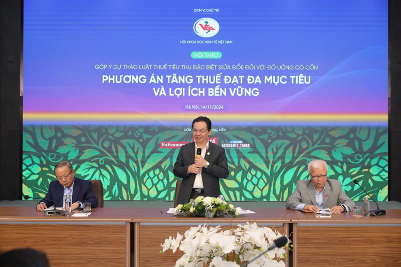 Cần đảm bảo tăng trưởng kinh tế khi điều chỉnh thuế tiêu thụ đặc biệt với đồ uống có cồn