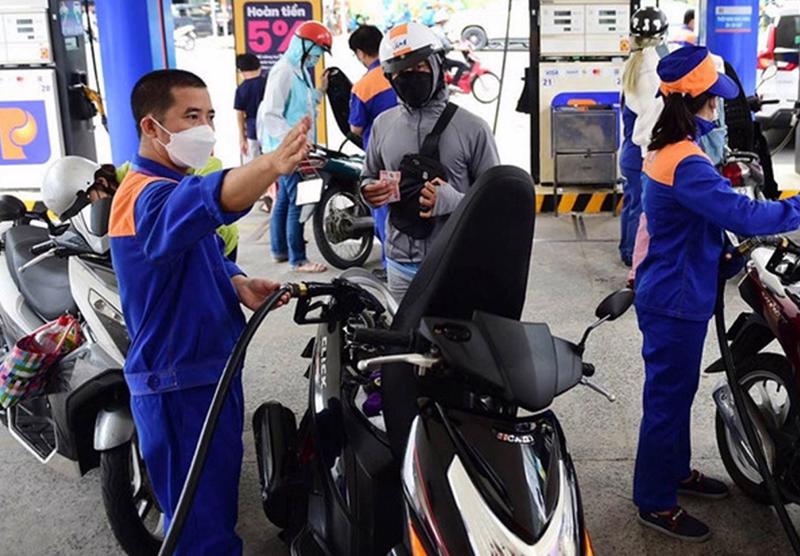 Giá xăng dầu đồng loạt giảm mạnh