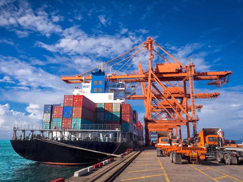 Thặng dư thương mại 11 tháng năm 2024 thấp hơn cùng kỳ 7,3%