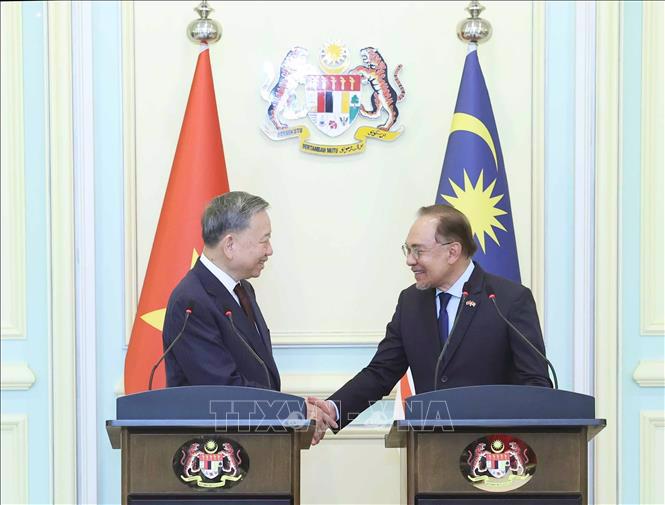 Phấn đấu đưa kim ngạch thương mại Việt Nam - Malaysia sớm đạt 18 tỷ USD và cao hơn