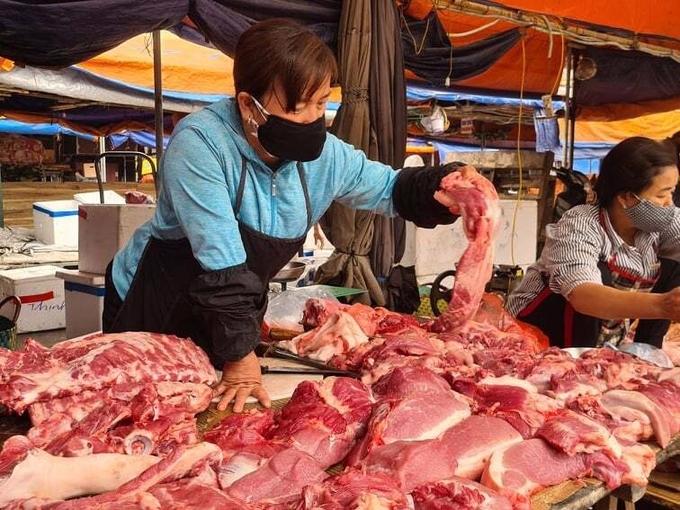 Giá thịt lợn, dịch vụ giao thông… kéo CPI tháng 2 tăng 0,34% so với tháng trước